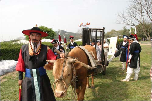 죄인수송 달구지(사진 제공 서산시청) 